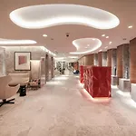Renaissance Republique & Hotel Paris