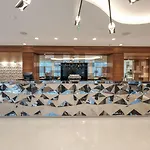Renaissance Republique & Hotel 5*