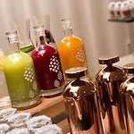 Hotel Renaissance Republique & 5*
