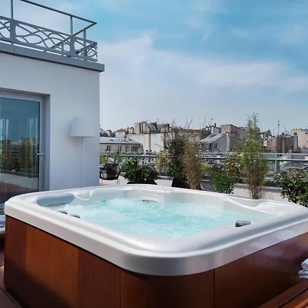 Renaissance Republique Hotel&spa