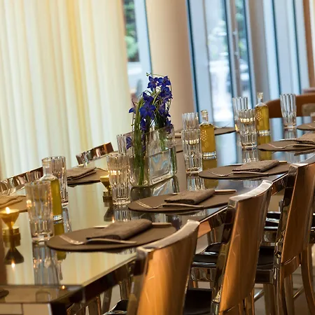 Hotel Renaissance Republique Hotel&spa Paris