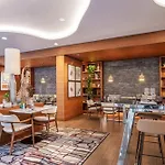 Renaissance Republique & 5* Párizs