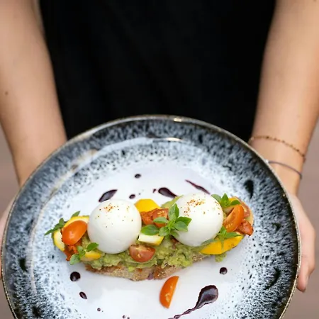 Renaissance Republique & 5* Paris