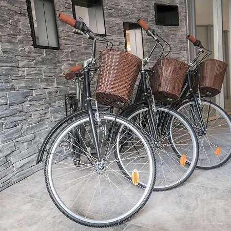 Hotel Renaissance Republique &