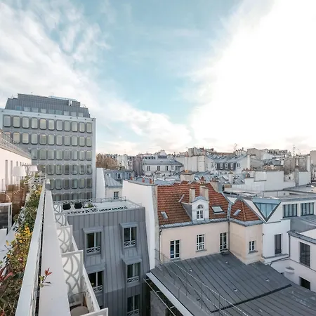 Renaissance Republique & Hotel Paryż