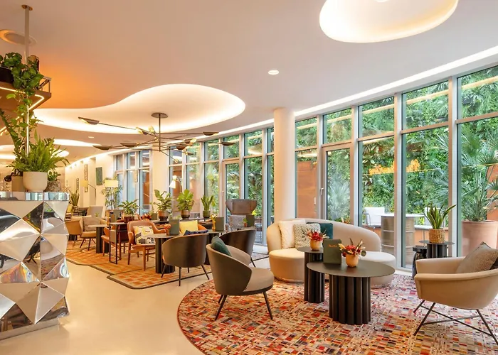 فندق Renaissance Republique & باريس