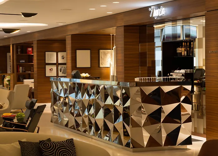 فندق Renaissance Republique &