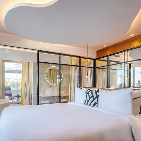 Hotel Renaissance Republique Hotel&spa 5*