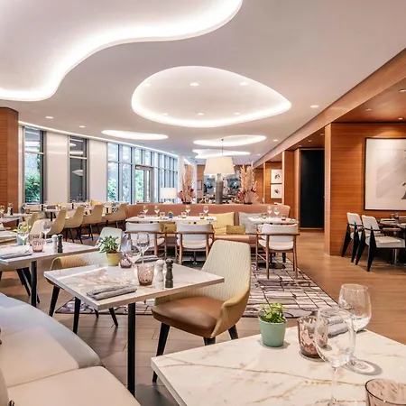 Hotel Renaissance Republique Hotel&spa 5*