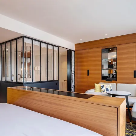 Renaissance Republique Hotel&spa Hotel 5*
