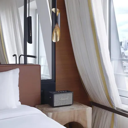 Hotel Renaissance Republique Hotel&spa Paris